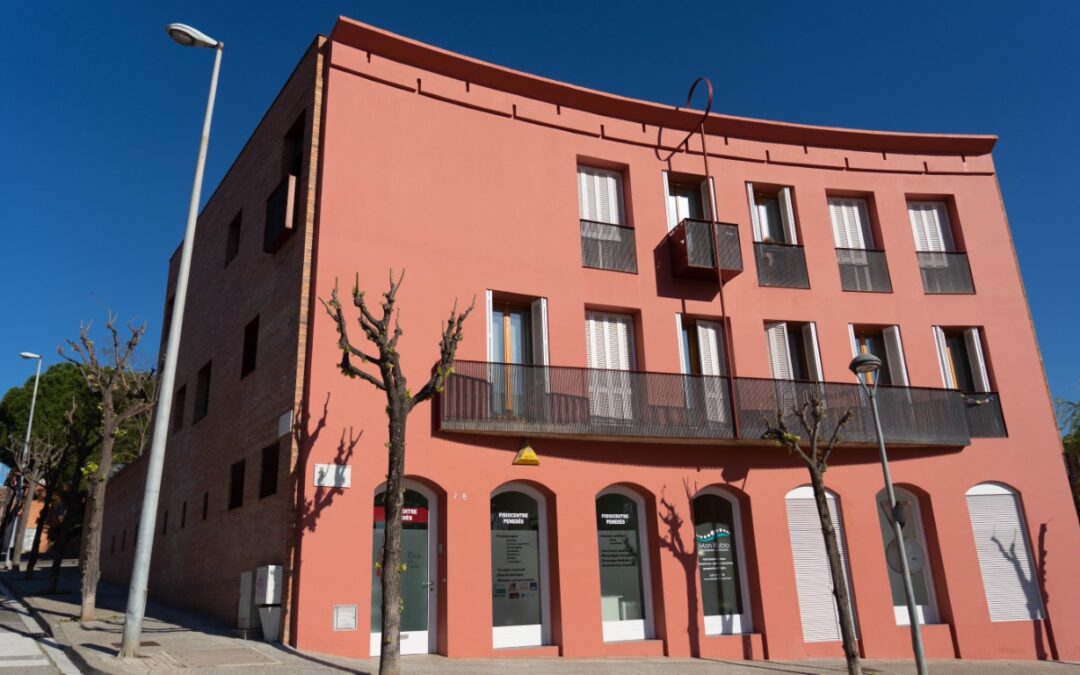 Plaça Europa building